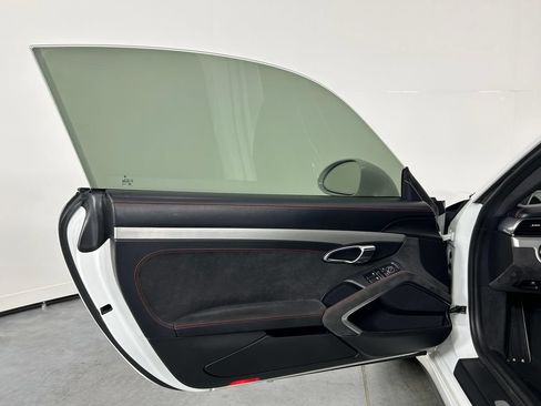 Certified 2015 Porsche 911 GT3 RWD image 14
