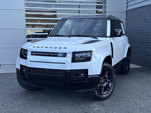 Certified 2025 Land Rover Defender 110 X-Dynamic SE AWD/4WD image 1