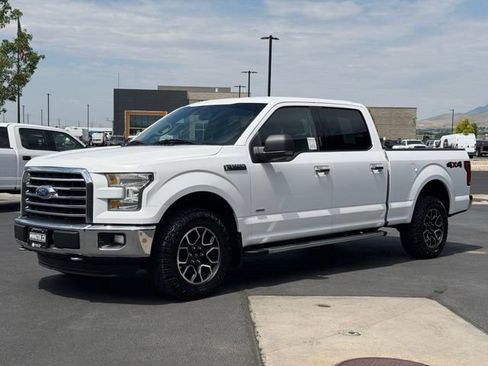 Used 2015 Ford F150 XLT w/ Equipment Group 302A Luxury AWD/4WD image 11