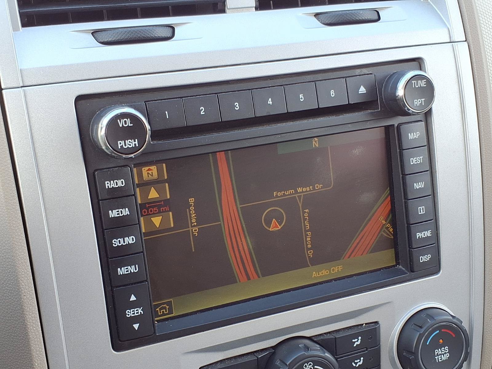 Used 2010 Mercury Mariner Premier FWD image 22