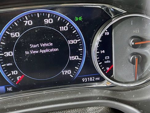 Used 2021 GMC Acadia Denali w/ GMC Pro Grade Package AWD/4WD image 11