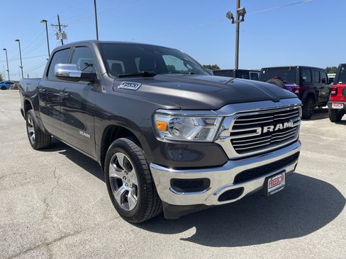 Used 2024 RAM 1500 Laramie RWD image 2