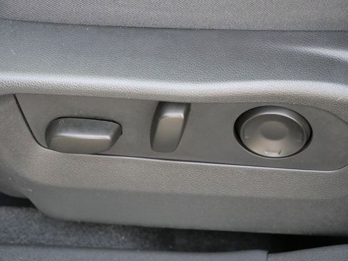 Used 2024 Buick Envision Preferred image 35