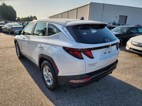 Used 2024 Hyundai Tucson SE FWD image 7