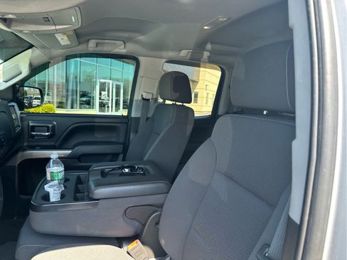 Used 2019 Chevrolet Silverado 1500 LT image 4