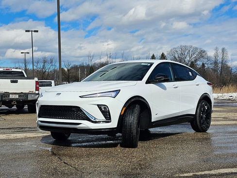 New 2026 Buick Envista Sport Touring image 7