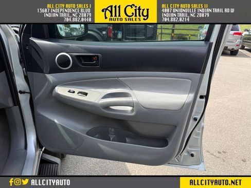 Used 2005 Toyota Tacoma PreRunner RWD image 22