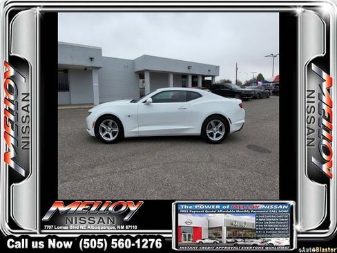 Used 2023 Chevrolet Camaro LT image 2