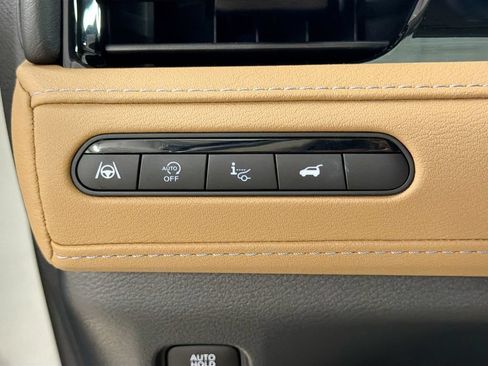 Certified 2026 INFINITI QX80 Luxe w/ Cargo Package RWD image 11