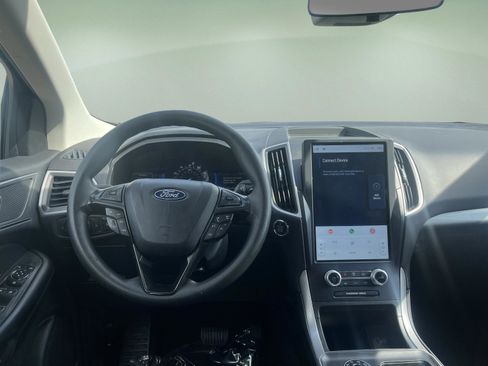 Used 2022 Ford Edge SE w/ Black Appearance Package AWD/4WD image 21