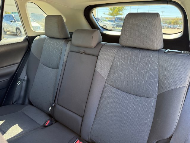 Used 2021 Toyota RAV4 XLE AWD/4WD image 26