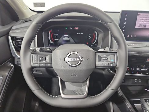 New 2026 Nissan Rogue Platinum w/ Platinum Premium Package AWD/4WD image 14