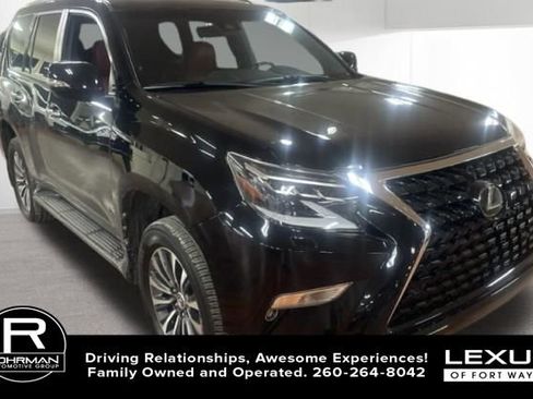 Used 2021 Lexus GX 460 Luxury w/ Accessory Package image 3