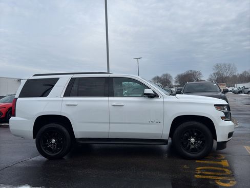 Used 2018 Chevrolet Tahoe LT image 4
