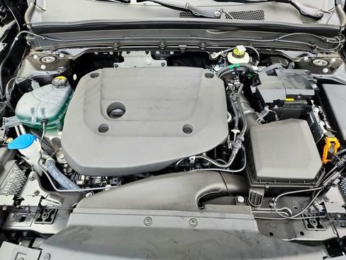 New 2026 Volvo XC40 B5 Ultra w/ Climate Package AWD/4WD image 32