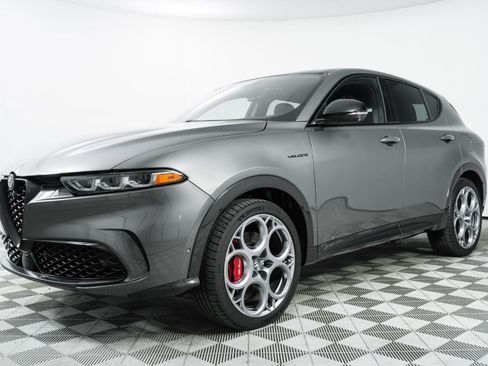 New 2024 Alfa Romeo Tonale Veloce w/ Active Assist Package image 3