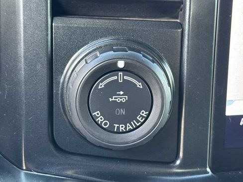 Used 2024 Ford F350 Platinum AWD/4WD image 37