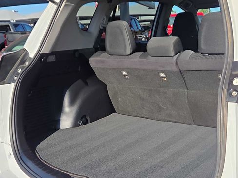 Used 2016 Toyota RAV4 LE FWD image 23