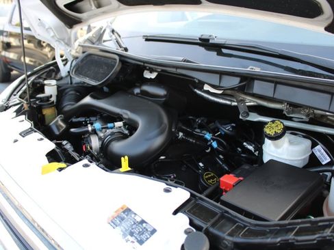 Used 2017 Ford Transit 150 XLT RWD image 23