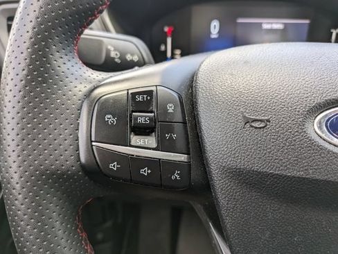 Used 2023 Ford Escape ST-Line w/ Tech Pack #1 FWD image 22