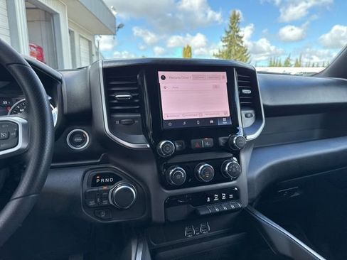 New 2026 RAM 1500 Express AWD/4WD image 14