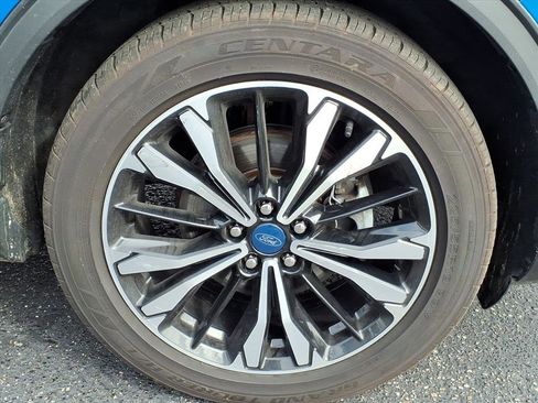 Used 2021 Ford Escape SE w/ SE Sport Appearance Package image 20