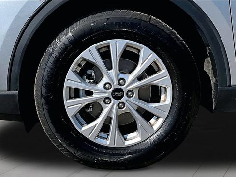 Used 2023 Ford Escape Active w/ Tech Pack #2 AWD/4WD image 9