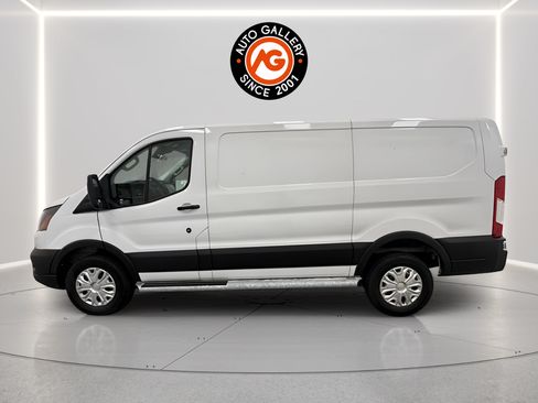 Used 2025 Ford Transit 250 Low Roof w/ Exterior Upgrade Package RWD image 12
