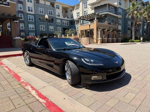 Used 2009 Chevrolet Corvette Coupe w/ Preferred Equipment Group RWD image 16