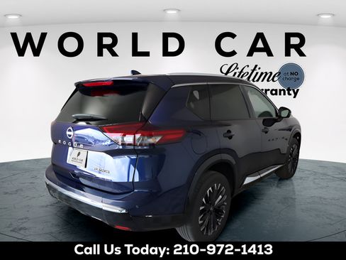 Used 2025 Nissan Rogue Platinum w/ Platinum Premium Package FWD image 7