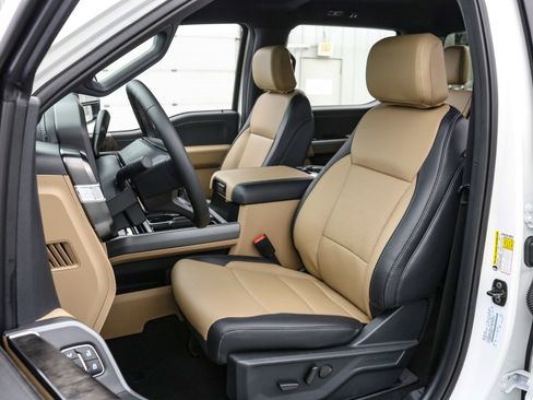 New 2026 Ford F250 Lariat image 13