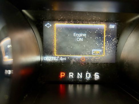 Used 2016 Ford Mustang Premium image 19