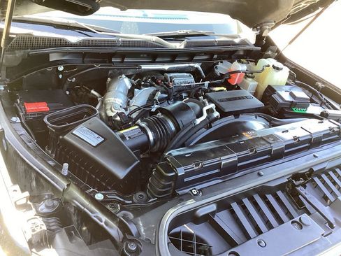 Used 2021 GMC Sierra 2500 AT4 image 21