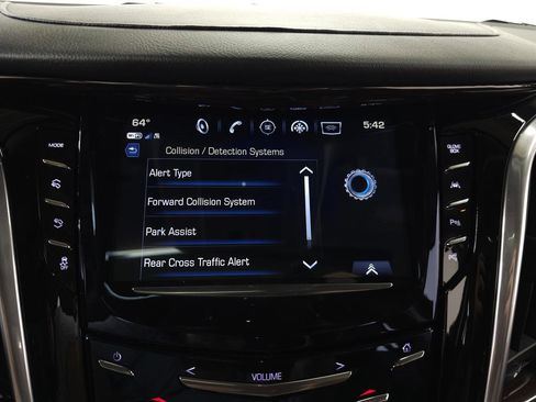 Used 2020 Cadillac Escalade Luxury image 27