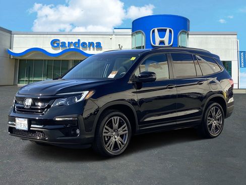 Used 2022 Honda Pilot Sport image 3