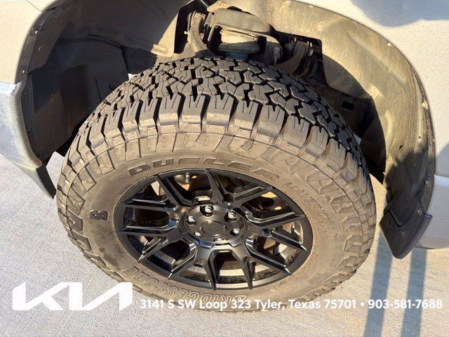 Used 2019 RAM 1500 Big Horn AWD/4WD image 4