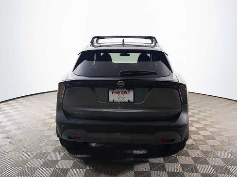 Certified 2025 Nissan Kicks SR AWD/4WD image 5
