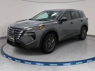 Used 2024 Nissan Rogue S AWD/4WD video 1