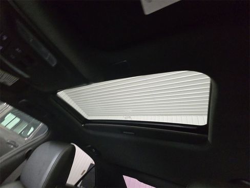 Used 2021 Cadillac CT4 Luxury w/ Sun And Sound Package image 27