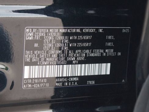 Used 2025 Toyota RAV4 XLE w/ Weather Package AWD/4WD image 27