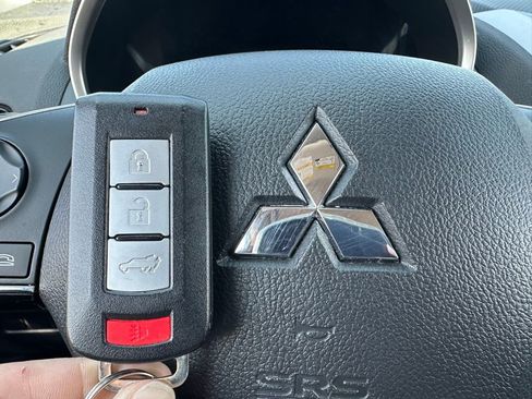 Used 2024 Mitsubishi Eclipse Cross SE image 34