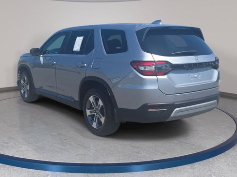 Used 2023 Honda Pilot EX-L image 7