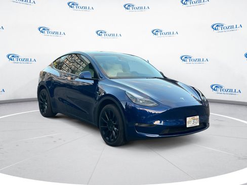 Used 2024 Tesla Model Y Long Range image 7