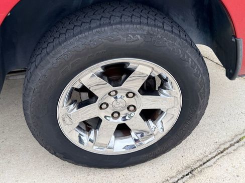 Used 2015 RAM 1500 Tradesman w/ Popular Equipment Group image 9