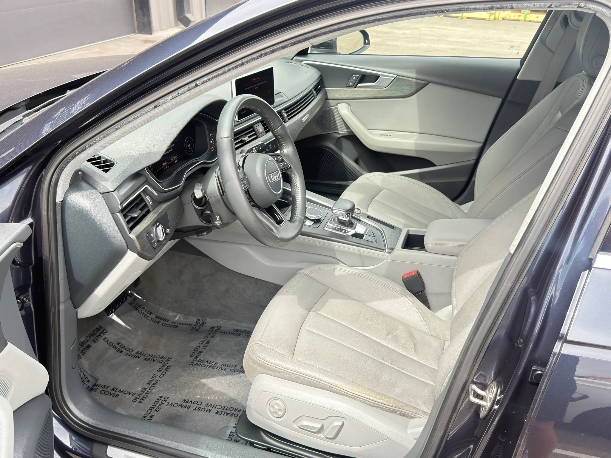 Used 2017 Audi A4 2.0T Premium Plus w/ Premium Plus Package AWD/4WD image 11