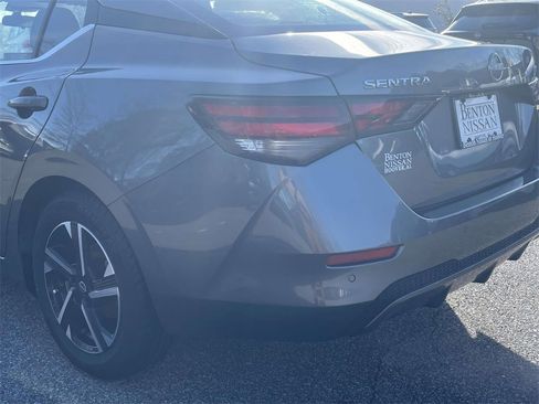 Used 2024 Nissan Sentra SV image 12