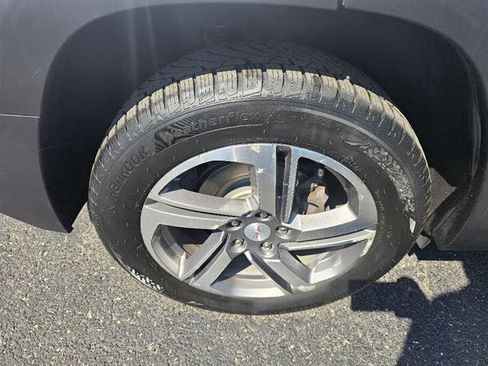 Used 2018 GMC Terrain SLT w/ Preferred Package AWD/4WD image 7