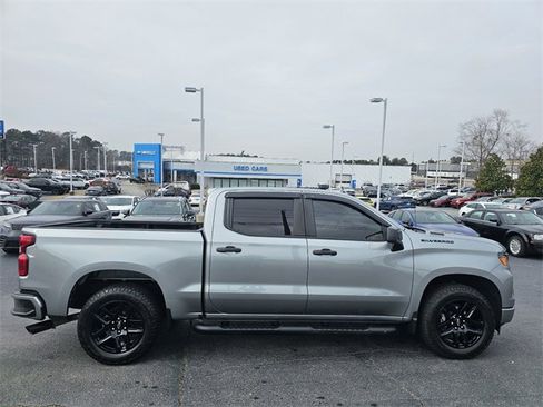 Used 2026 Chevrolet Silverado 1500 Custom w/ Turbomax Blackout Package image 10