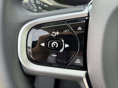 Used 2026 Volvo XC60 B5 Plus w/ Climate Package AWD/4WD image 23