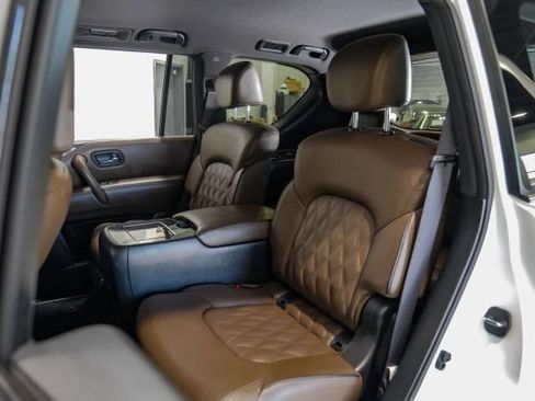 Used 2023 Nissan Armada Platinum w/ Captain's Chairs Package RWD image 50